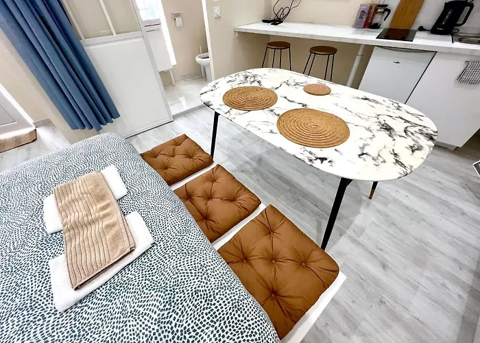 Toulouse : Studio Equipe Au Coeur De St-Cyprien